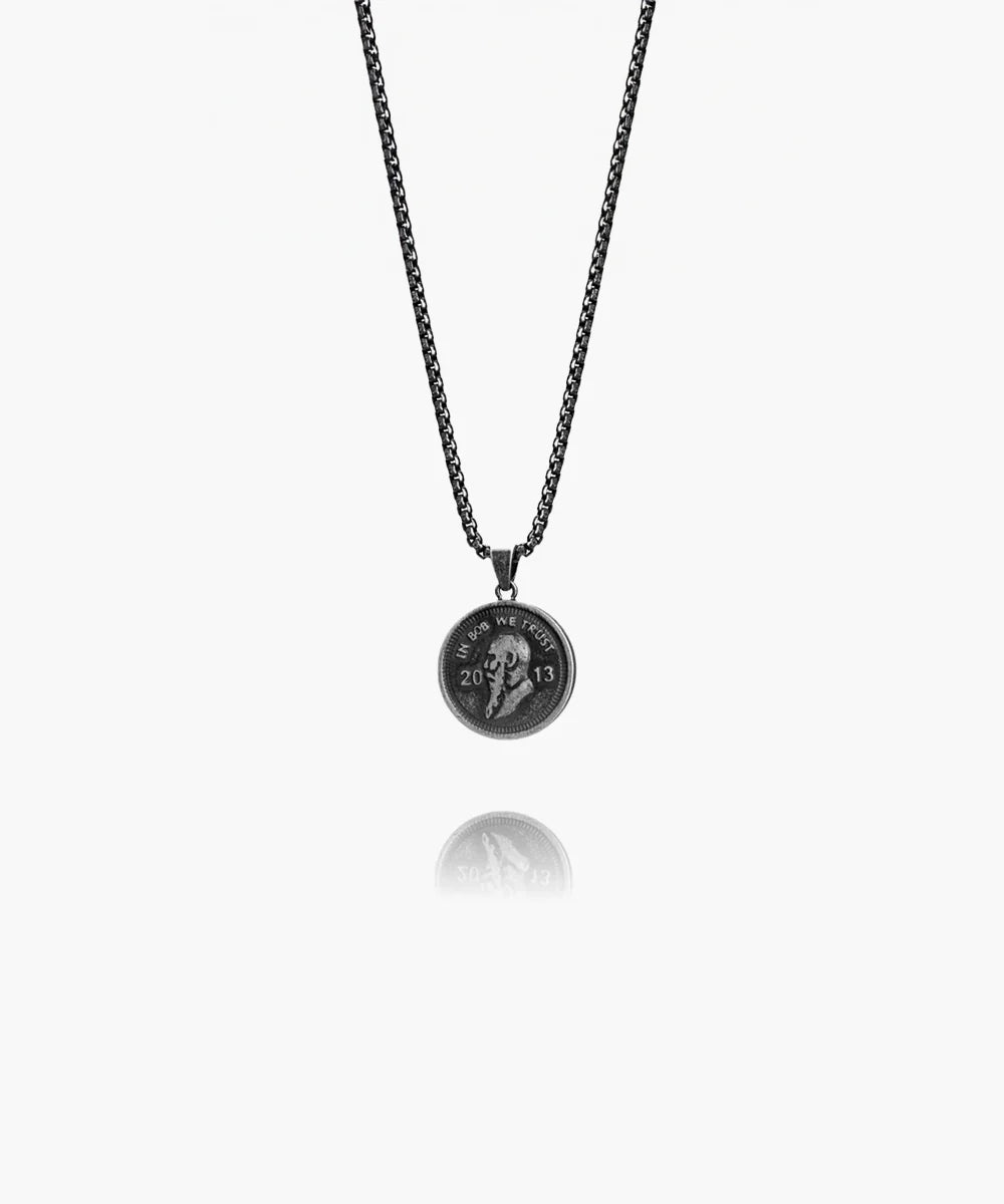 Bob Pendant Necklace
